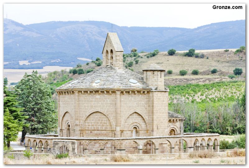 Ermita de Santa María de Eunate